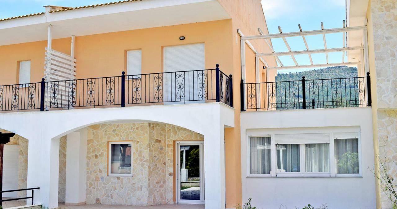 Villa Lily Скала-Рахониу Екстериор снимка